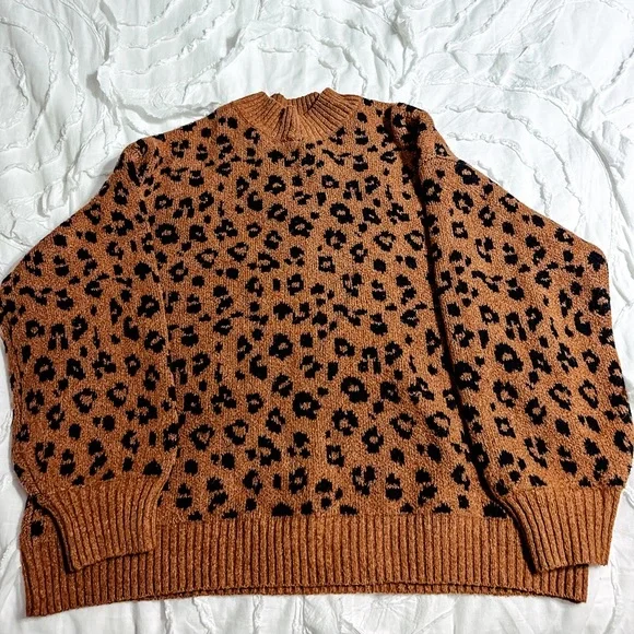 Old Navy Sweaters Old Navy Cozy Leopard Print Mock Neck